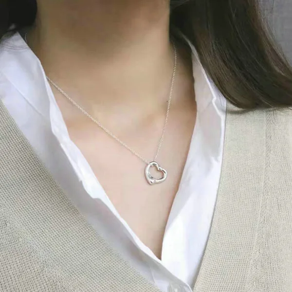 Tiffany & Co.蒂芙尼Elsa Peretti®系列 純銀Open Heart鏤空心形吊墜項鍊